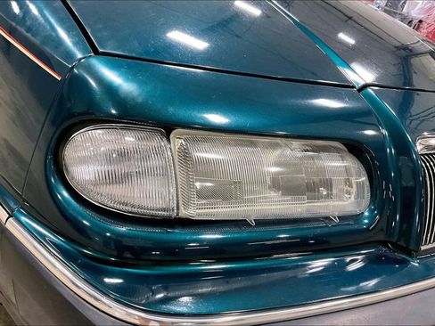 Used 1993 Chrysler LeBaron Convertible FWD image 29