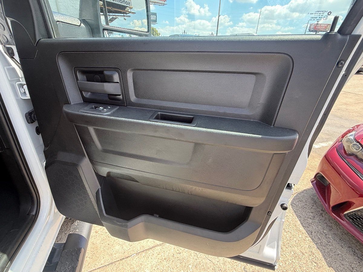 Used 2026 RAM 3500 Tradesman AWD/4WD image 16