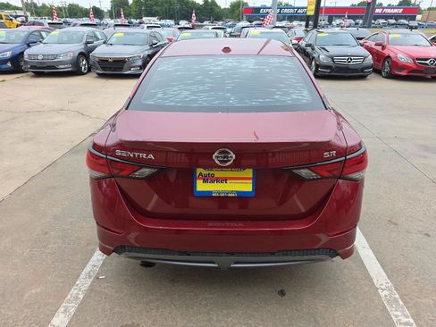 Used 2021 Nissan Sentra SR w/ Lighting Package FWD image 6