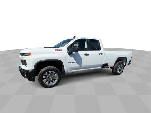New 2025 Chevrolet Silverado 2500 Custom w/ Custom Value Package image 4