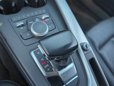 Used 2017 Audi A4 2.0T Ultra Premium w/ Convenience Package image 15