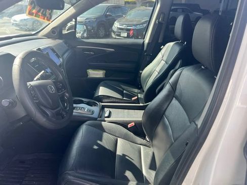 Used 2021 Honda Pilot Special Edition image 16