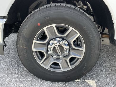 New 2026 Ford F350 Lariat RWD image 33