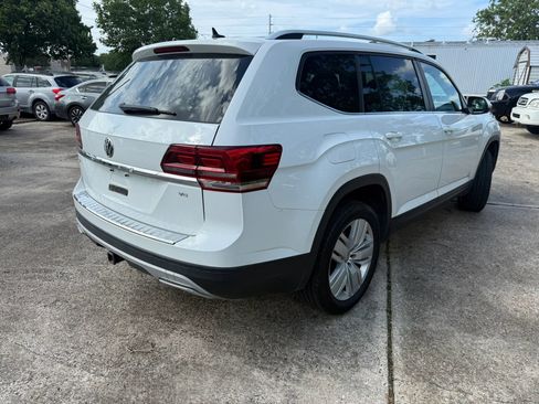 Used 2019 Volkswagen Atlas SE w/ Panoramic Sunroof Package FWD image 5