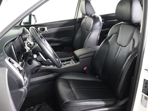 Used 2022 Kia Sorento EX w/ Panoramic Sunroof Package AWD/4WD image 33
