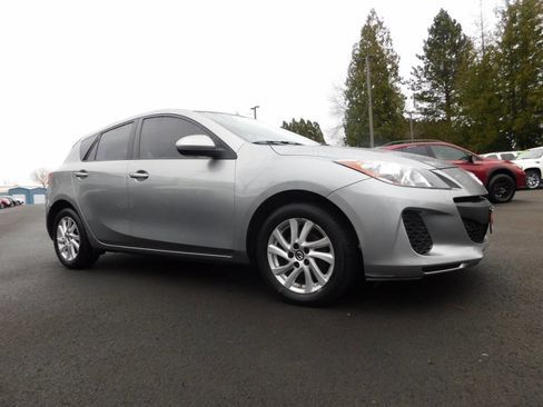 Used 2013 MAZDA MAZDA3 i Touring image 1