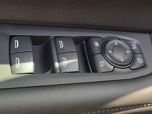 New 2026 Chevrolet Tahoe LT w/ Comfort Package RWD image 24