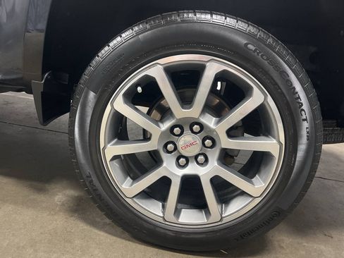 Used 2018 GMC Canyon Denali AWD/4WD image 10