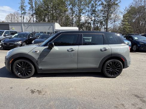 Used 2017 MINI Cooper Clubman S image 11