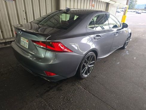 Used 2018 Lexus IS 300 F Sport image 10