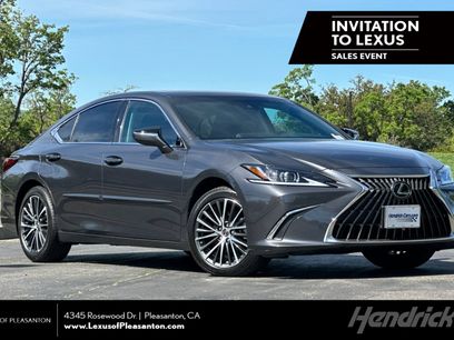 Certified 2023 Lexus ES 350 w/ Premium Package