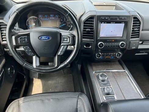 Used 2019 Ford Expedition Max Limited AWD/4WD image 2