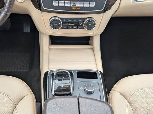 Used 2018 Mercedes-Benz GLE 350 image 19