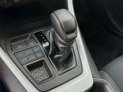 Certified 2023 Toyota RAV4 LE image 14