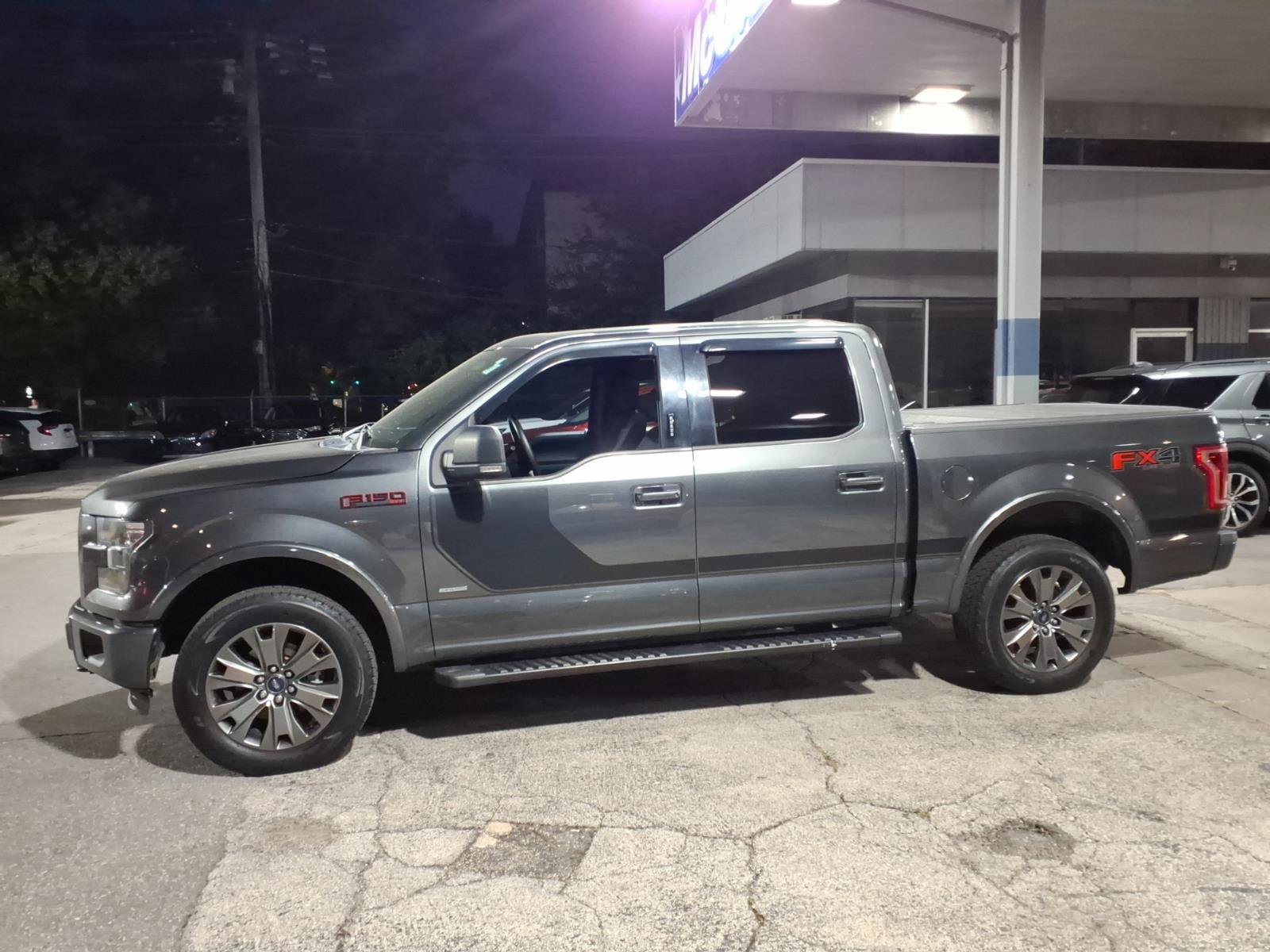 Used 2016 Ford F150 XLT w/ Equipment Group 302A Luxury AWD/4WD image 6