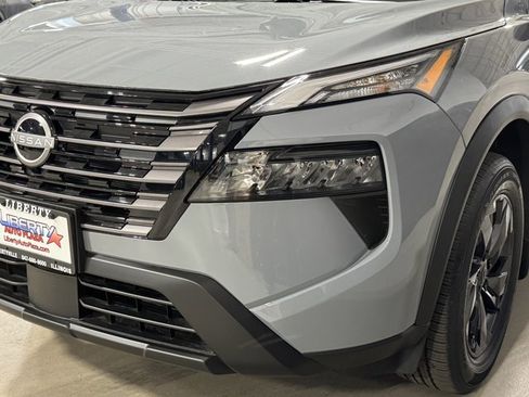 New 2026 Nissan Rogue SV FWD image 26