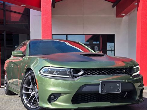 Used 2022 Dodge Charger Scat Pack w/ Plus Group image 12