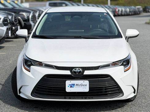 Certified 2026 Toyota Corolla LE FWD image 2