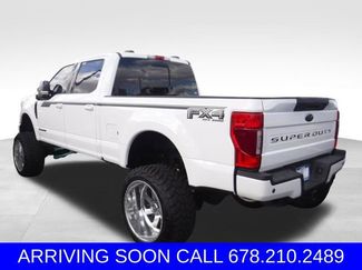 Used 2022 Ford F250 Lariat w/ Black Appearance Package AWD/4WD video 1
