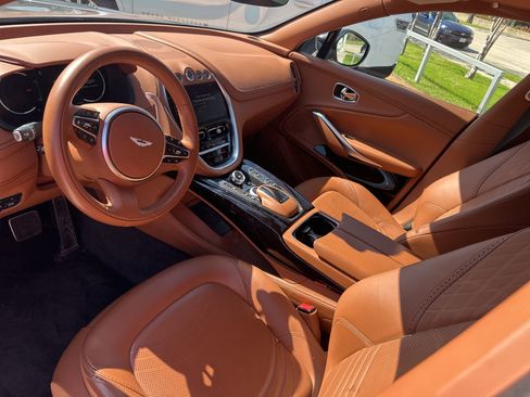 Used 2023 Aston Martin DBX 707 image 8