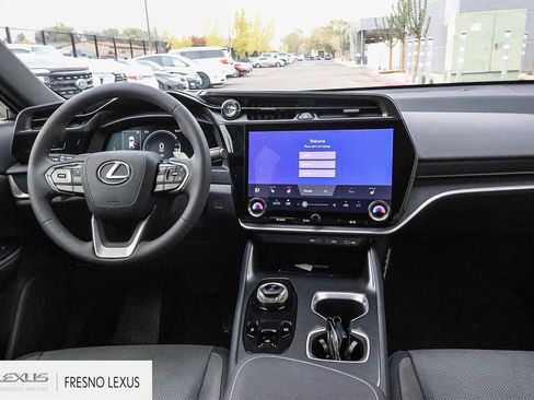 Used 2025 Lexus RZ 450e image 14