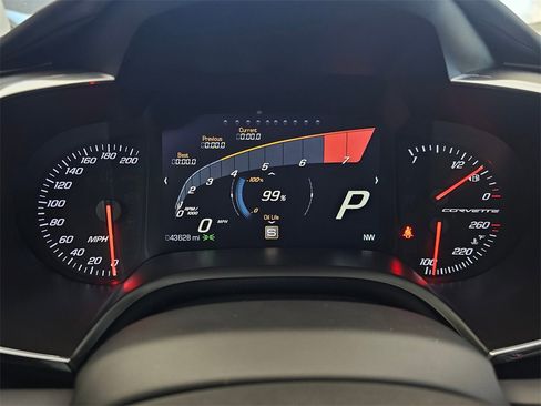 Used 2014 Chevrolet Corvette Stingray Coupe w/ 3LT Preferred Equipment Group image 20