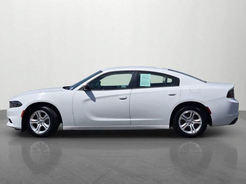 Used 2023 Dodge Charger SXT RWD image 3