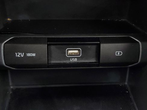 Used 2020 Kia Telluride S w/ S 8 Passenger Seating Package FWD image 28