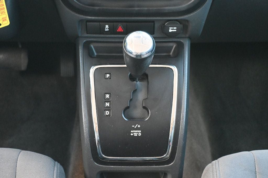 Used 2017 Jeep Patriot Sport FWD image 11