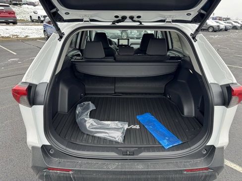 New 2025 Toyota RAV4 XLE w/ Convenience Package image 13