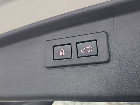 Used 2023 Subaru Outback Limited image 28