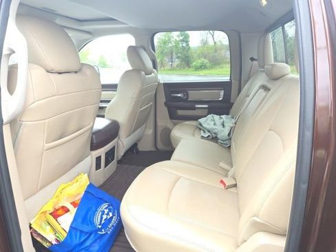 Used 2014 RAM 1500 Laramie AWD/4WD image 6