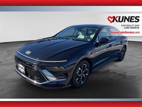 Used 2025 Hyundai Sonata SEL FWD image 5