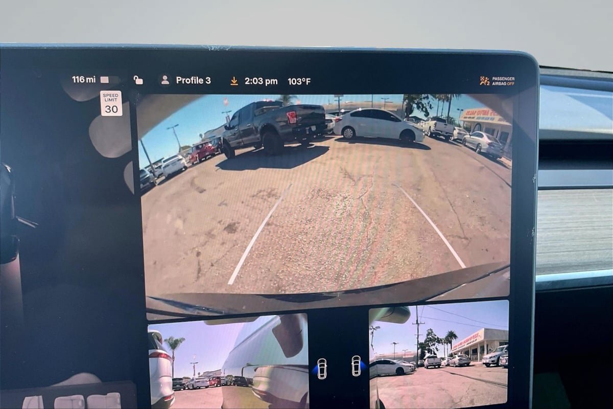 Used 2023 Tesla Model 3 Standard Range RWD image 19
