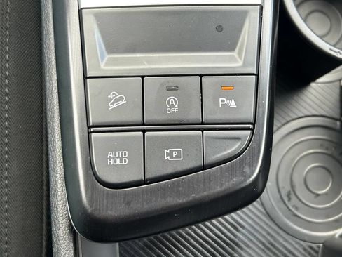 Used 2026 Kia Sportage LX FWD image 24