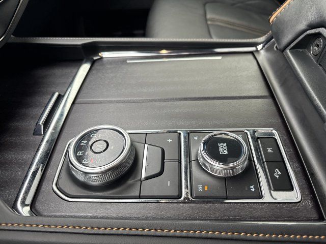 Certified 2024 Ford Expedition Platinum AWD/4WD image 20