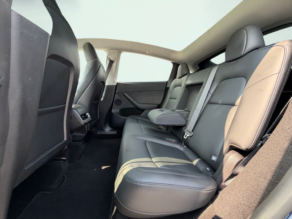Used 2021 Tesla Model 3 Standard Range Plus RWD image 41