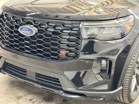New 2026 Ford Explorer ST w/ Sun And Sound Package AWD/4WD image 12
