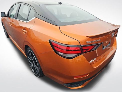 Used 2025 Nissan Sentra SR image 23