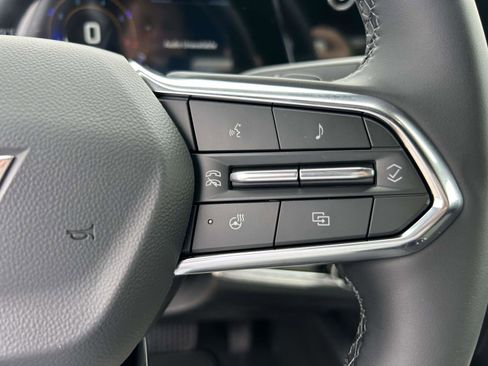 New 2026 Chevrolet Equinox LT w/ Midnight Edition FWD image 20
