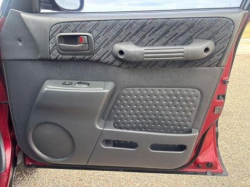 Used 1999 Toyota RAV4 2WD 4-Door image 20