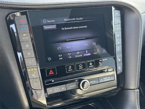 Certified 2025 INFINITI QX55 Essential image 14