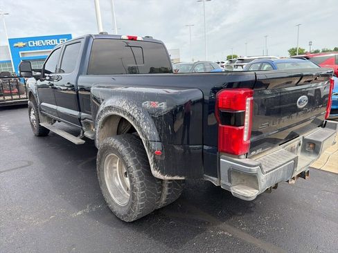 Used 2023 Ford F350 Lariat w/ Lariat Ultimate Package AWD/4WD image 2