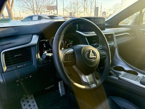 Used 2022 Lexus RX 450h F Sport image 20
