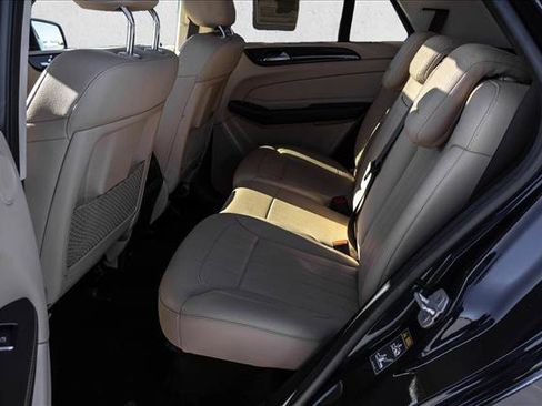 Certified 2017 Mercedes-Benz GLE 350 4MATIC image 22