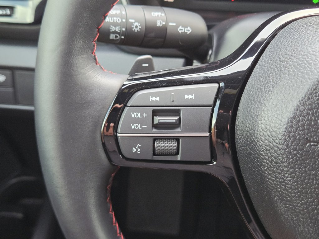 Certified 2026 Honda Pilot Black Edition image 31