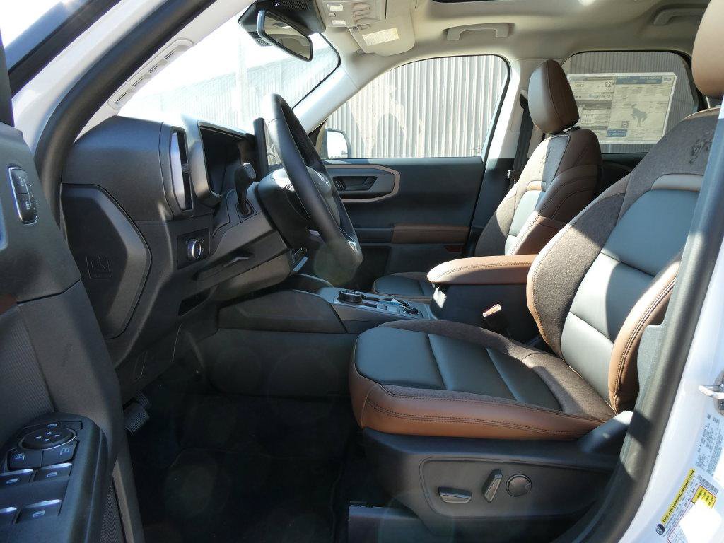 New 2026 Ford Bronco Sport Outer Banks w/ Outer Banks Tech Package+ AWD/4WD image 16