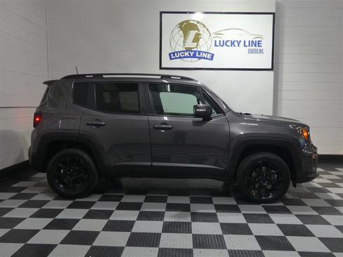 Used 2020 Jeep Renegade Altitude AWD/4WD image 6