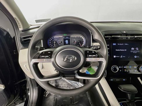 Certified 2024 Hyundai Tucson SE AWD/4WD image 11