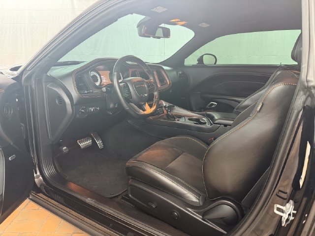 Used 2023 Dodge Challenger R/T Scat Pack RWD image 9